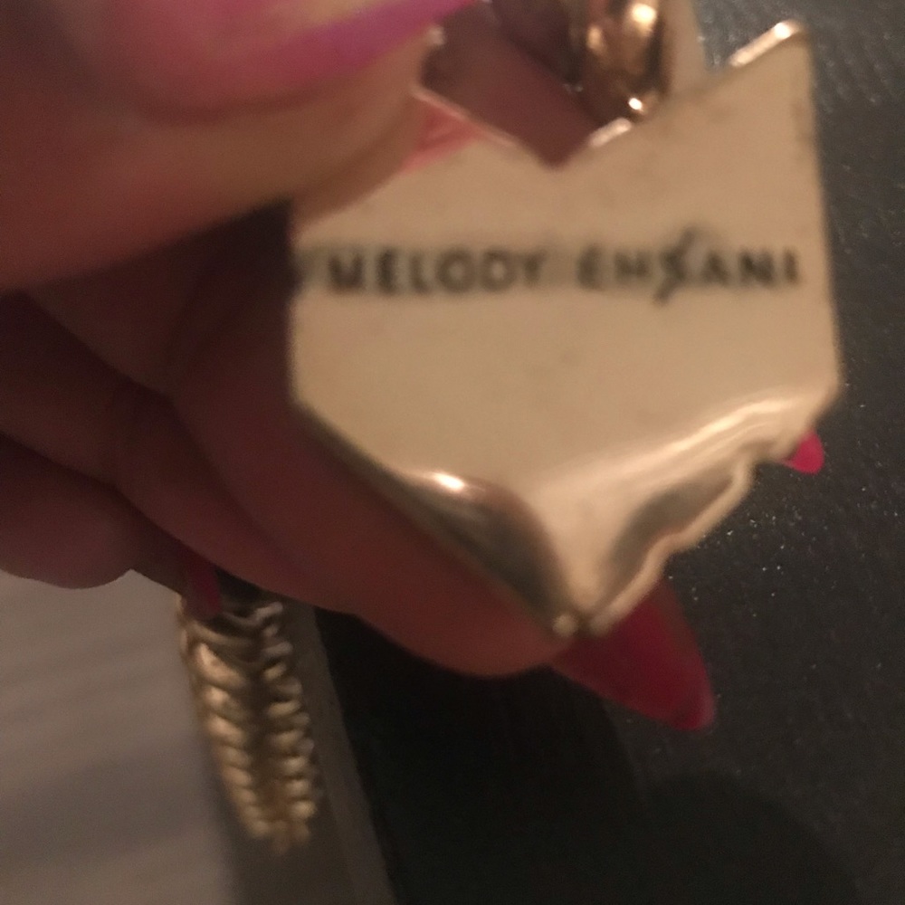 ME locket necklace - Picture 4 of 4
